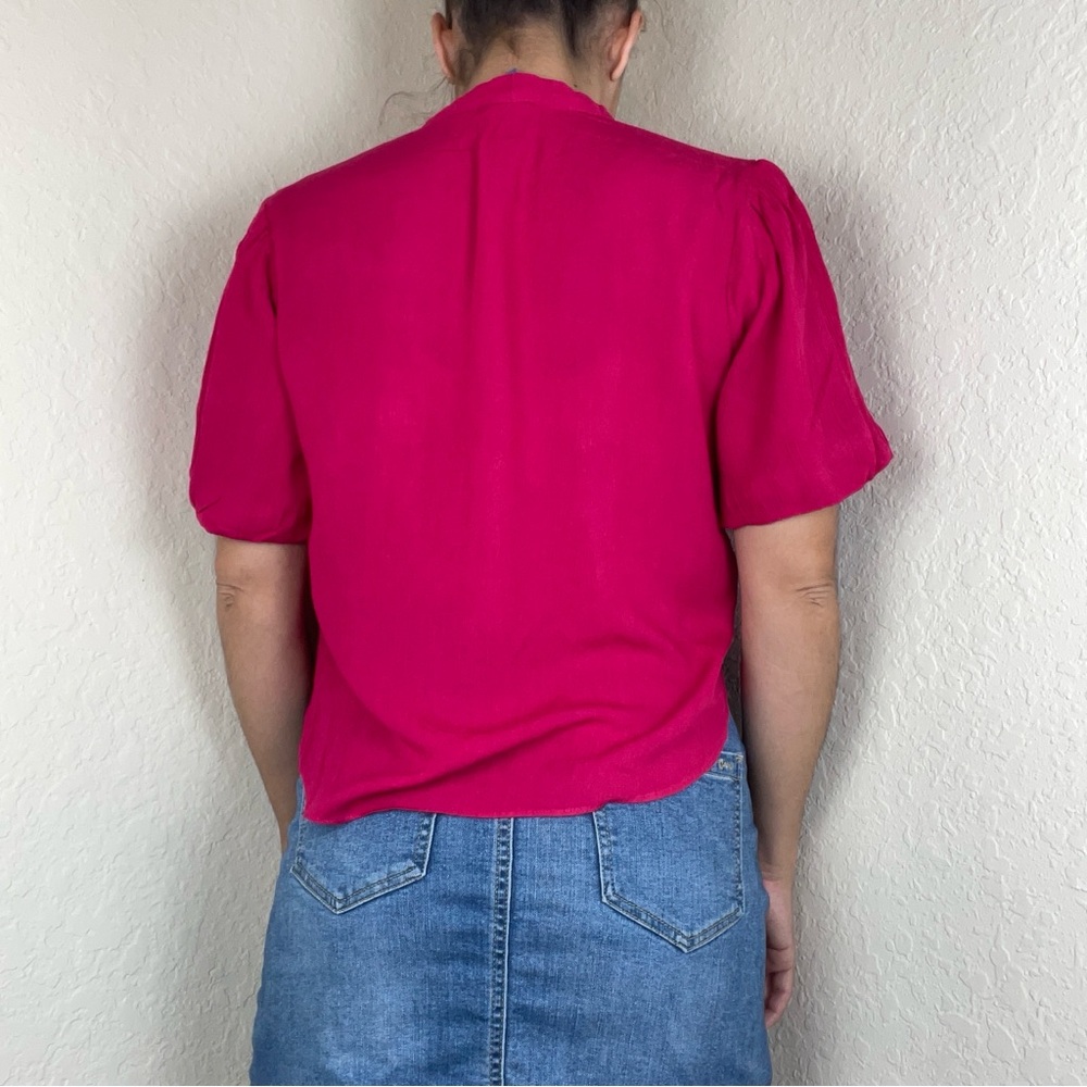 Portofino Hot Pink Cropped Tie Front Top Size M V-Neck Pleated - Picture 4 of 8